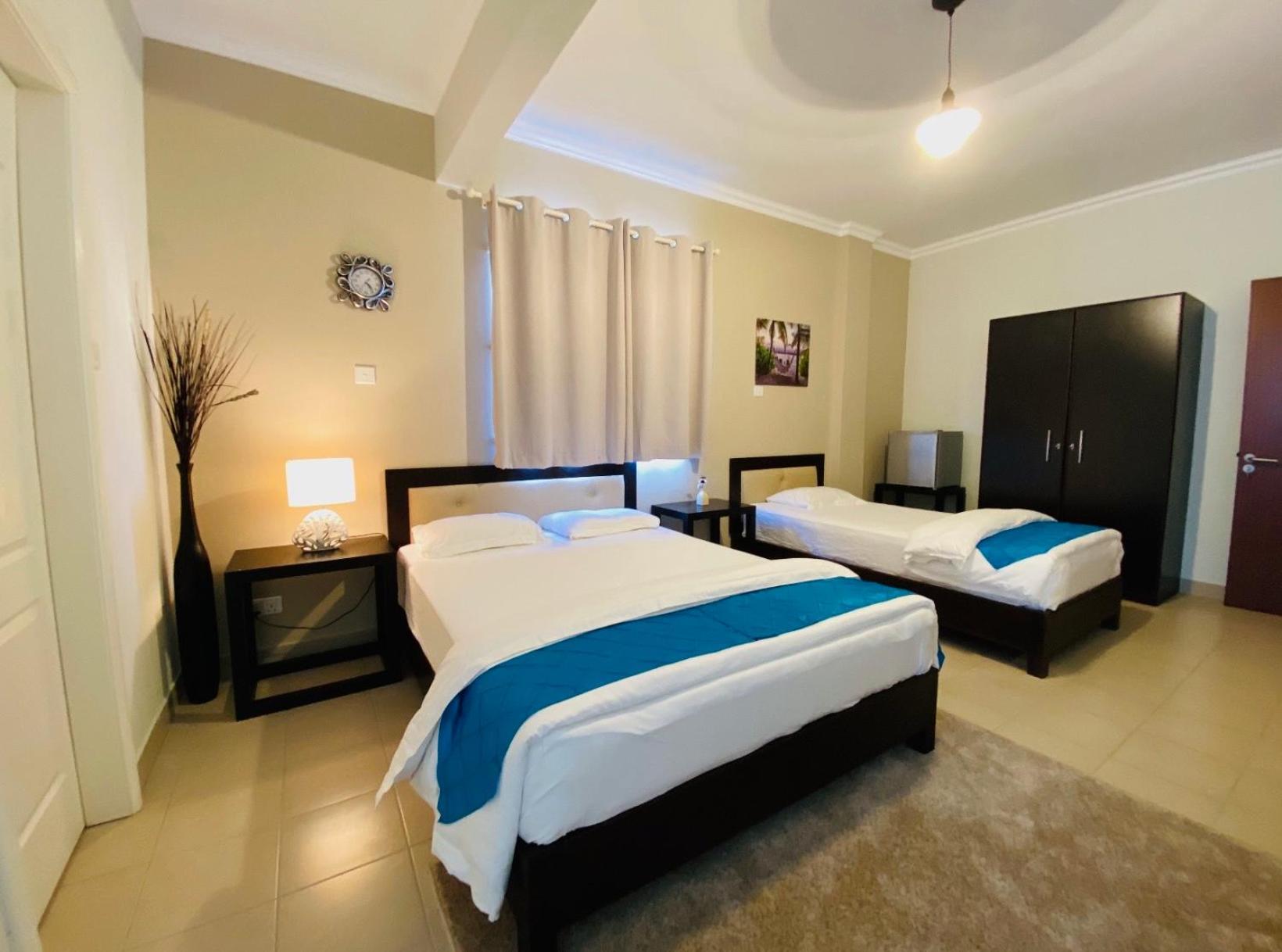 Morison Bay Hotel Гранд Байе Екстериор снимка